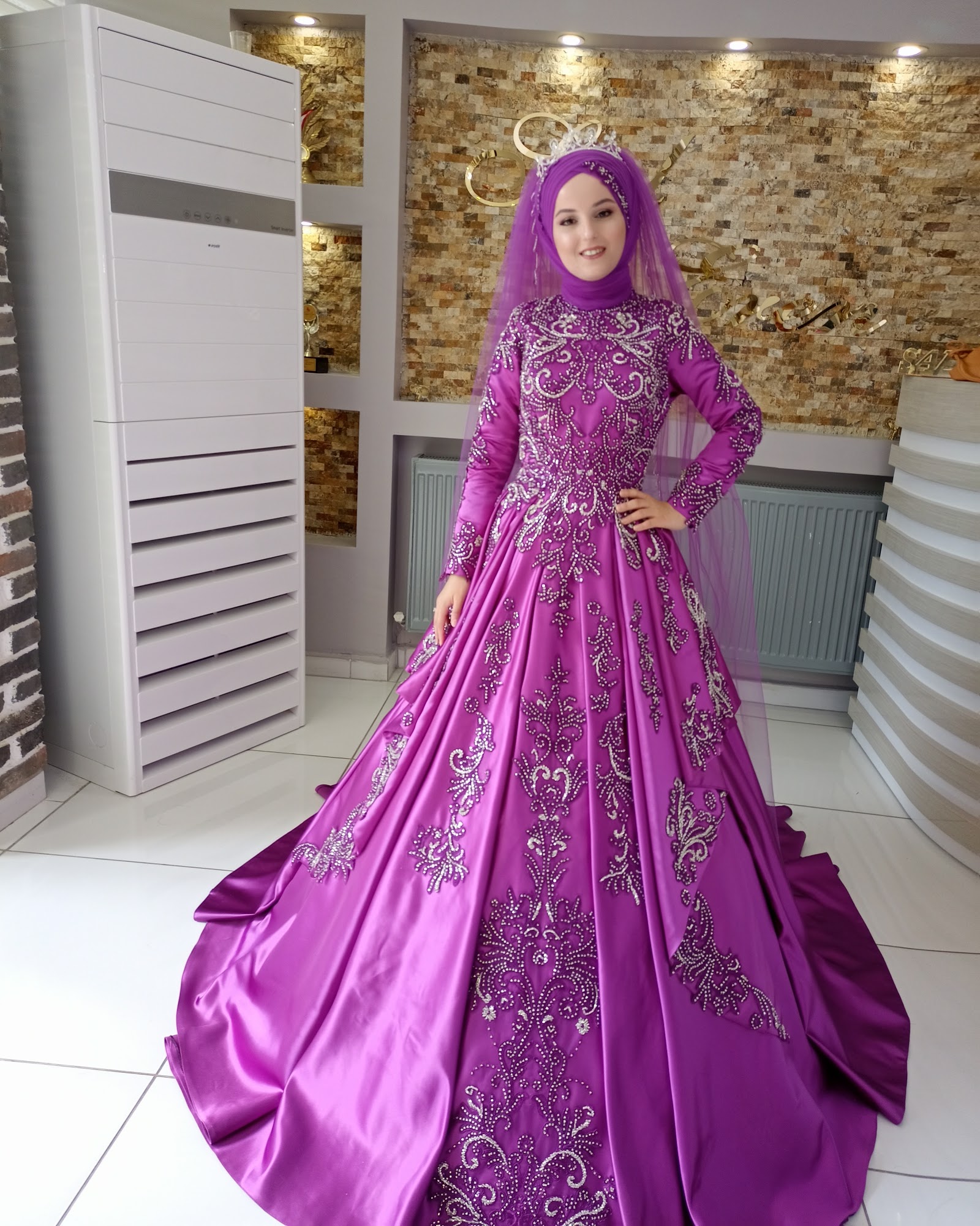 Turhal Gelinlik Gökay Moda&Gelinlik (kişiye Özel Dikim Gelinlik) kır düğünü mekanı — Turhal